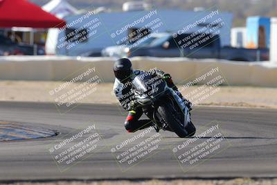 media/Dec-18-2022-SoCal Trackdays (Sun) [[8099a50955]]/Turn 2 (950am)/